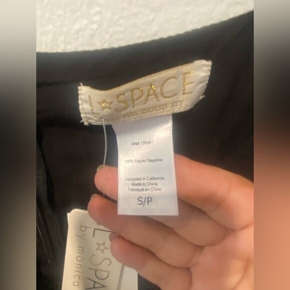 L*SPACE COME TOGETHER JUMPER - Picture 9 of 10